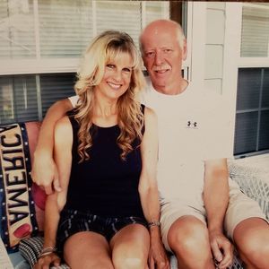 Meet your Posher, Connie